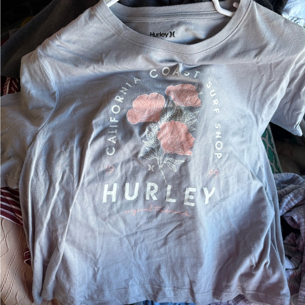 Hurley Light Gray Tee with Pink Floral Graphic